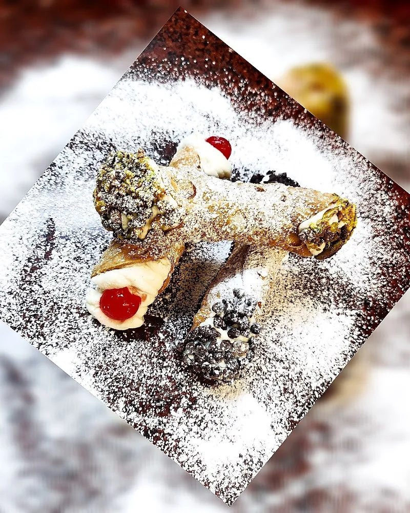 Cannoli